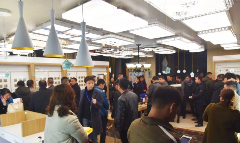 2018悟空体育体育照明生态店招商会引爆苏北